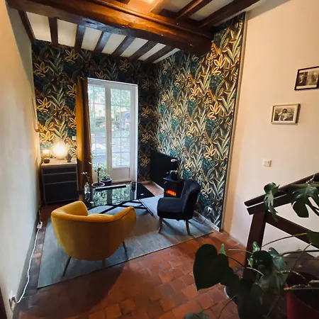 Hotes Montpinchon